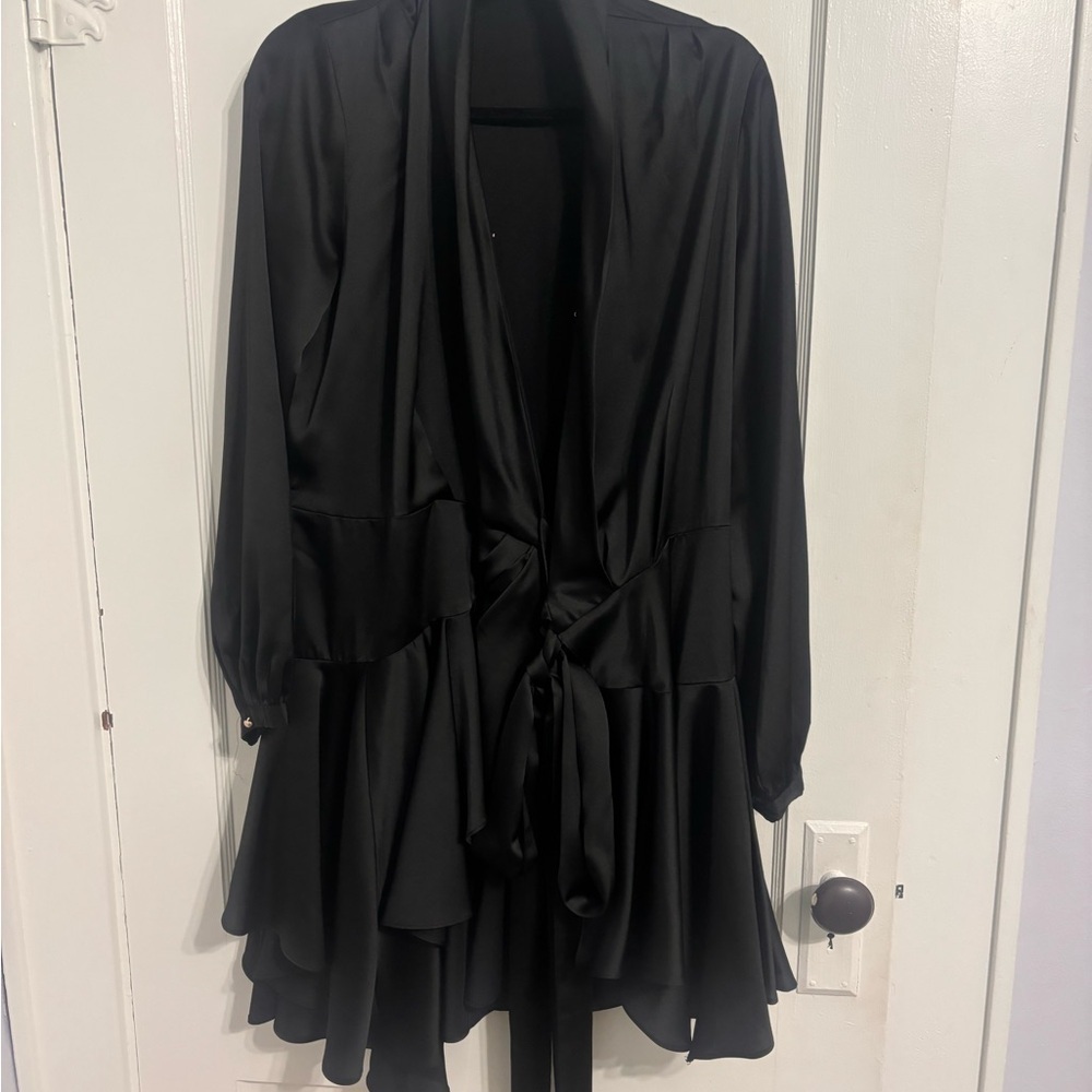 Beulah Style - Size L - mini, plunge neck, wrap dress, short